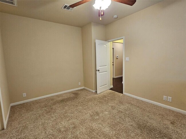 Building Photo - 13708 Loleta Way