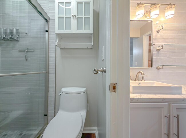 Building Photo - 3122 Pleasant Ct