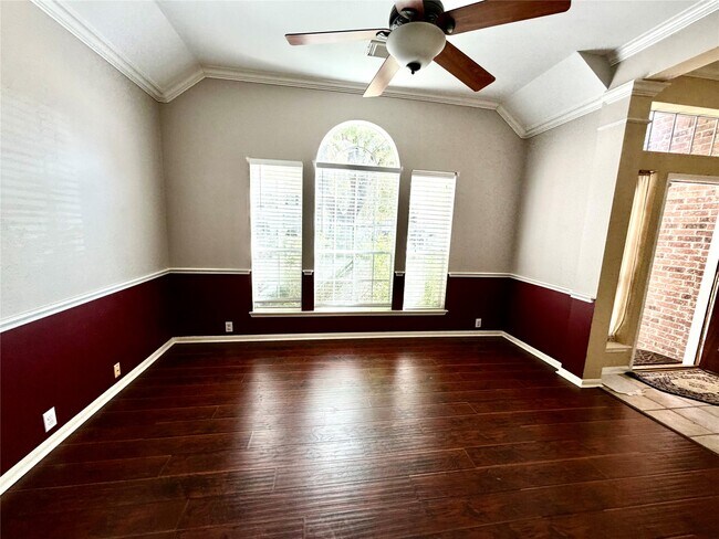 Building Photo - 1723 Wind Trace Cove