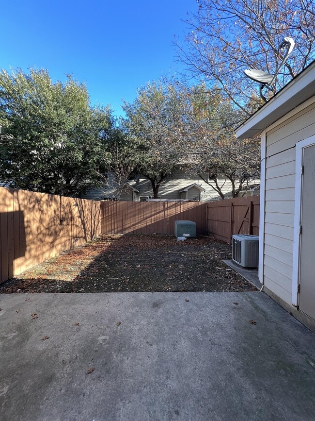Building Photo - 4131 Copano Bay