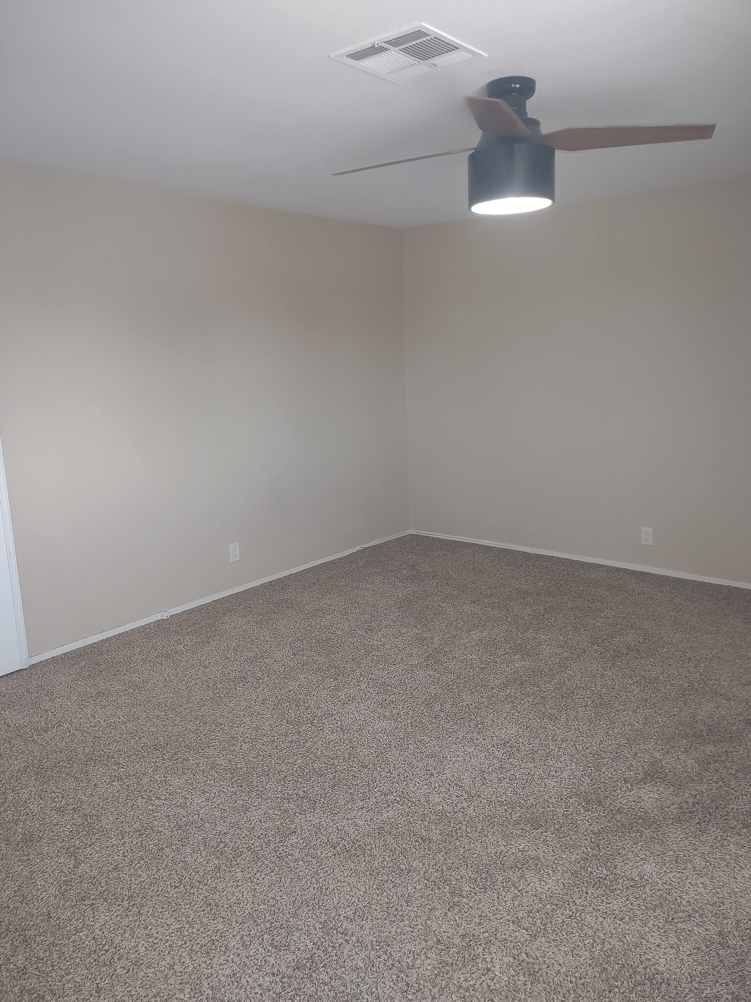 Additional Bedroom - 322 Esquina Dr