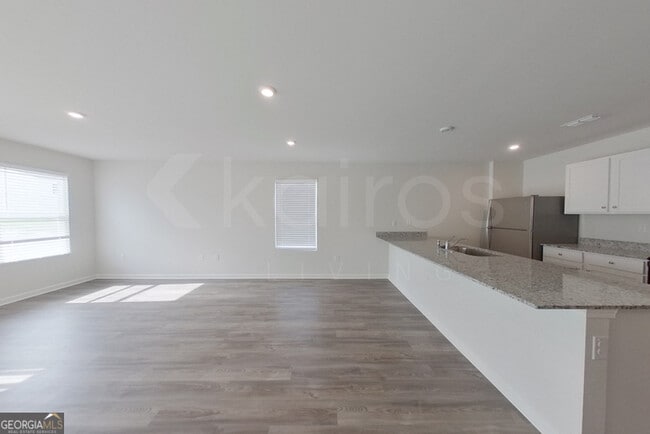 Building Photo - 341 Ironwood Ct