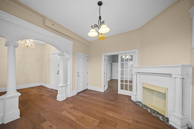 Building Photo - 3311 Pleasant Ave