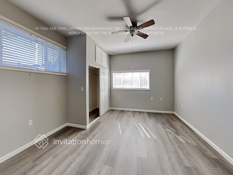 Building Photo - 1101 Woodridge Dr