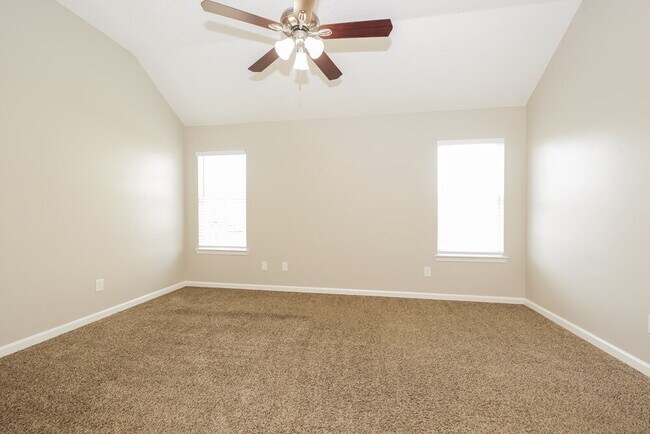 Building Photo - 5100 Brookstone Ct