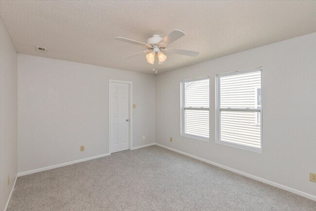 Building Photo - 2372 Cedarmill Dr