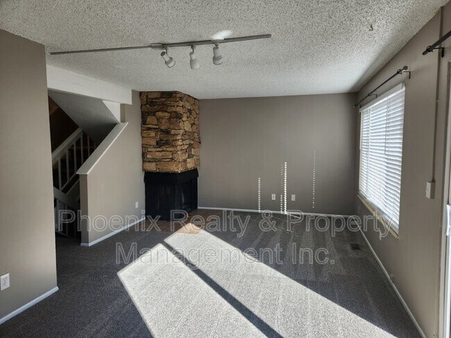 Building Photo - 8986 Carr St