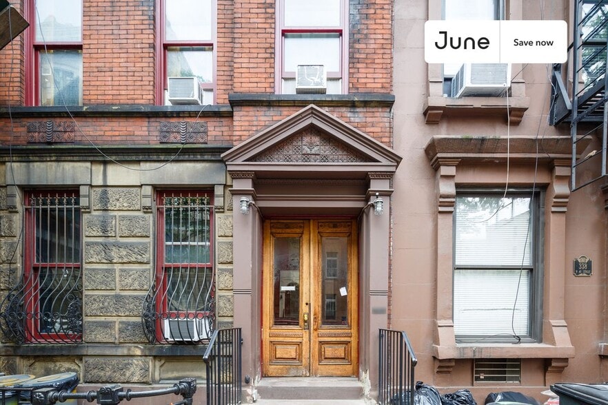 Building Photo - 336 W 47th St