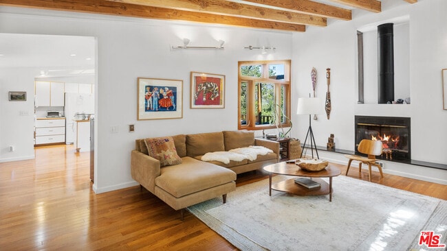 Building Photo - 21421 Encina Rd