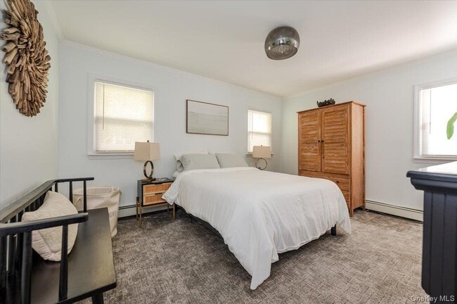 Building Photo - 614 Franklin Blvd