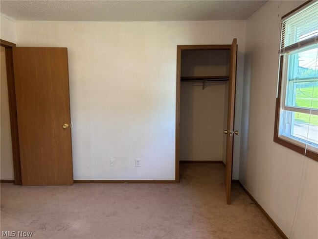 Building Photo - 1328 Richey Rd