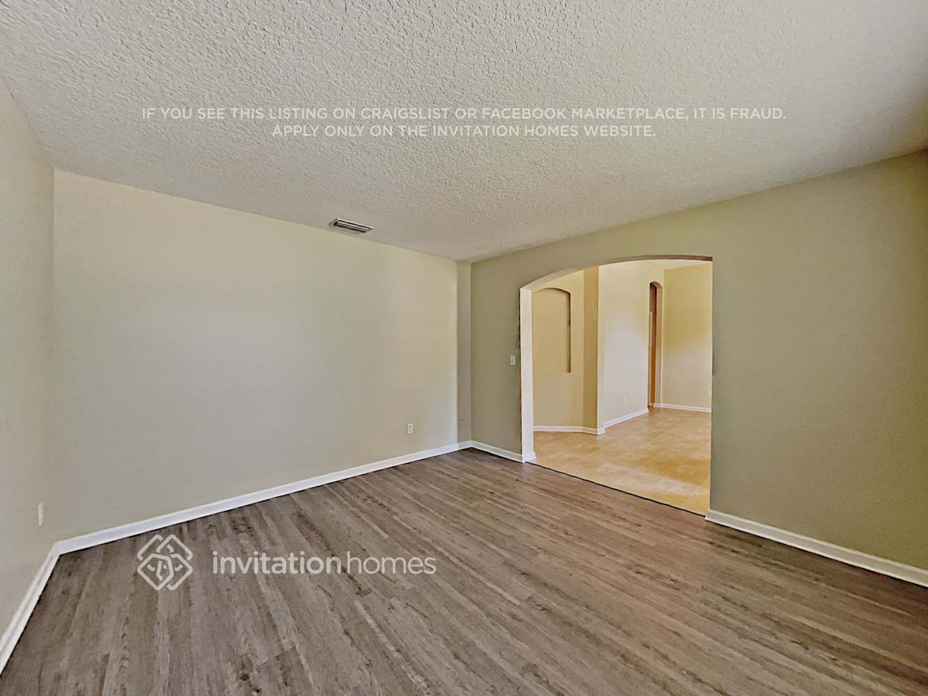 Building Photo - 13948 Bradley Cove Rd