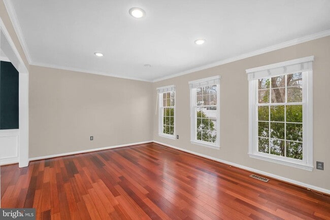 Building Photo - 6229 Gentle Ln