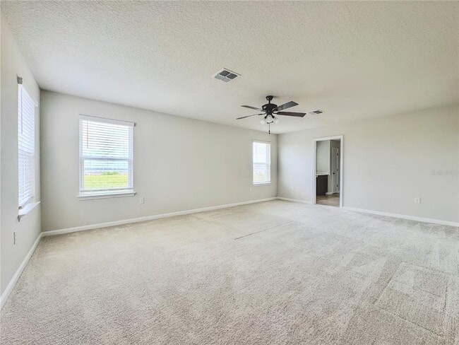 Building Photo - 2048 Airedale Wy