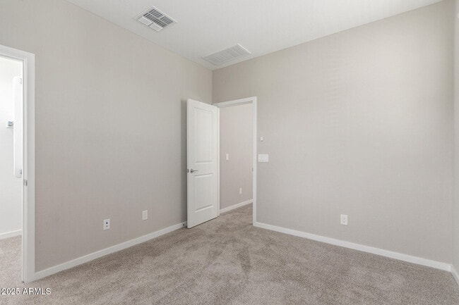 Building Photo - 4833 S Ferric