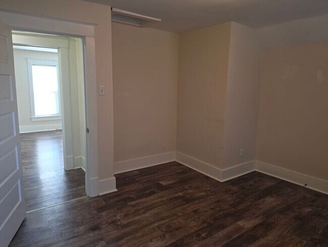 Building Photo - 1 bedroom unit Berrien Springs