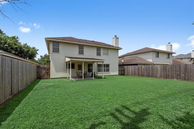 Building Photo - 17919 Rose Hill Park Ln