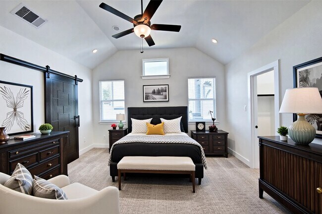 Building Photo - 7643 Meadow Mouse Ln