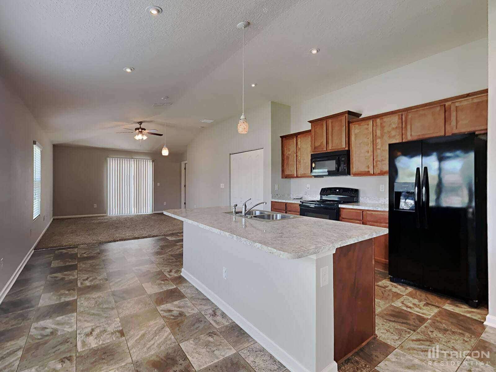 Building Photo - 8675 Julia Marie Cir