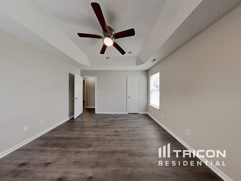 Building Photo - 2916 Westwinds Ct