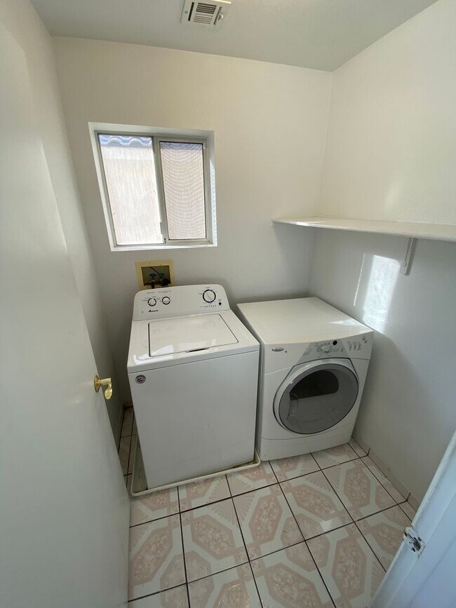 Building Photo - AMERICANA Property Mgmt - Freshly remodeled 4 beds-2 story house in the East