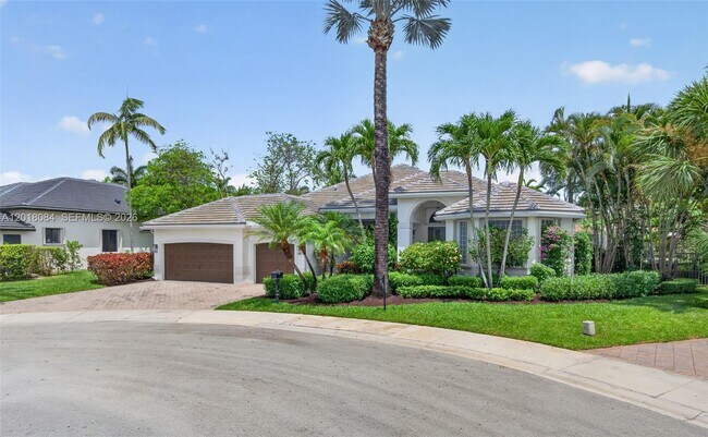 Building Photo - 2538 Montclaire Ct