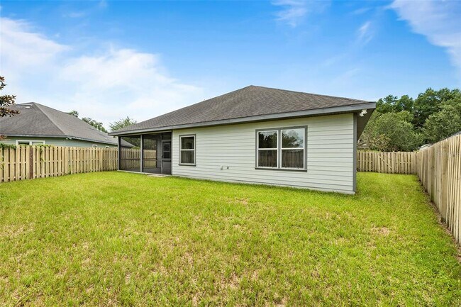 Building Photo - 8376 SW 80th Pl