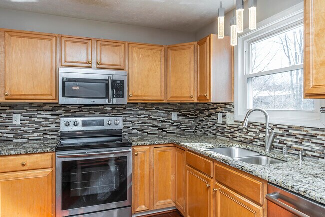 Building Photo - 2021 Allegheny Way