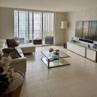 Building Photo - 2801 NE 183rd St