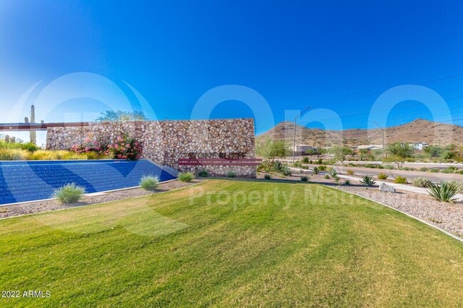 Building Photo - 1829 E Saguaro Park Ln