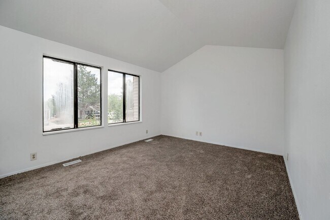 Building Photo - 5663 W 3980 S