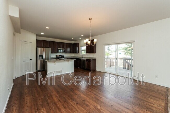 Building Photo - 8199 Burl Wood Dr