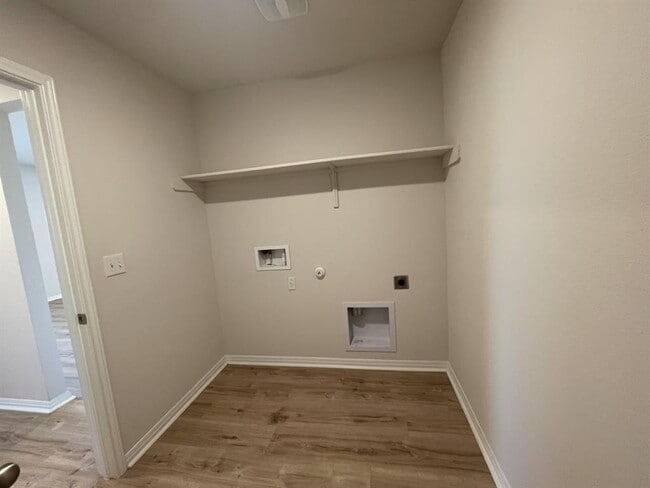 Building Photo - 101 Loon Dr