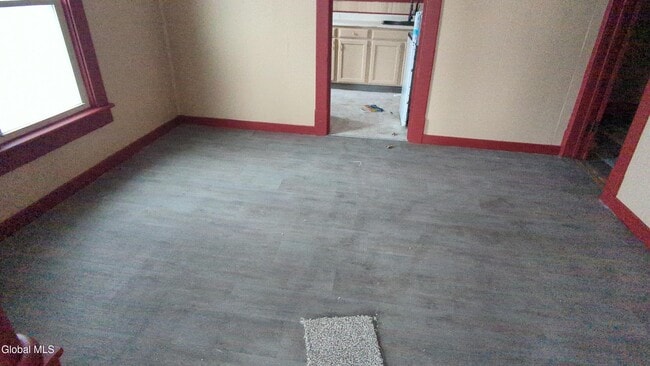 Building Photo - 75 Park St