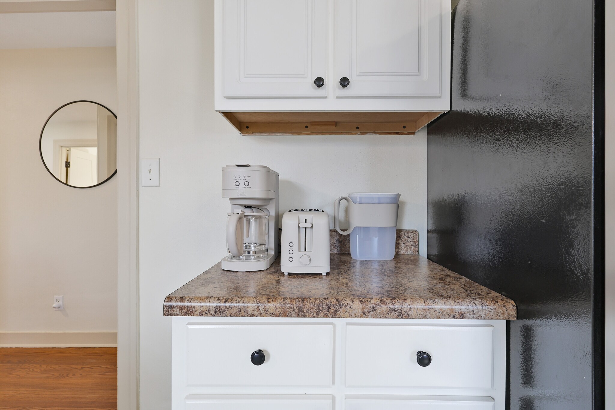 Building Photo - 1700 Kirby Dr