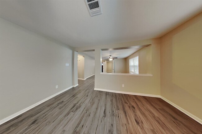 Building Photo - 18238 Fair Grange Ln