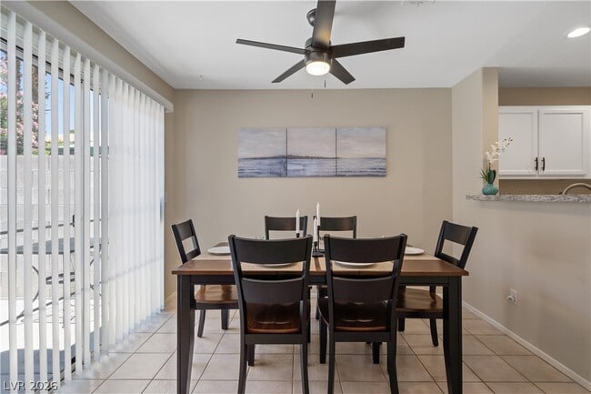 Building Photo - 8216 Diamond Star Ct