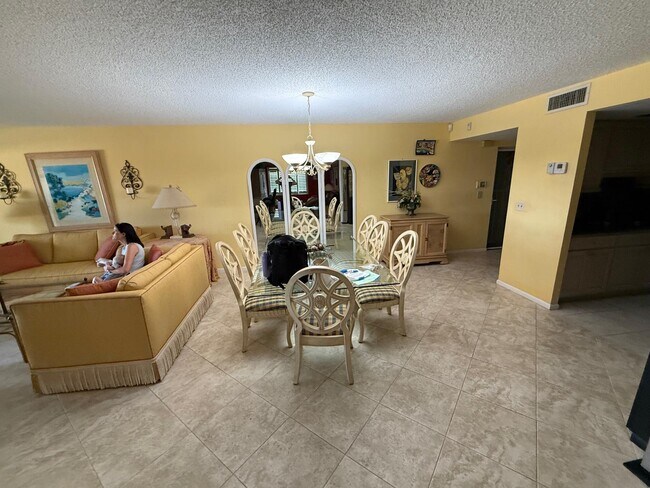 Building Photo - 1070 Sugar Sands Blvd