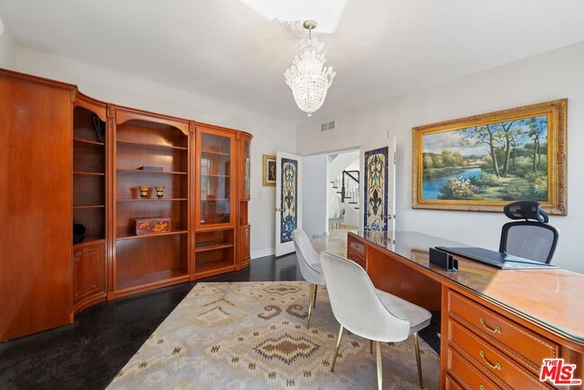 Building Photo - 15656 Crownridge Pl
