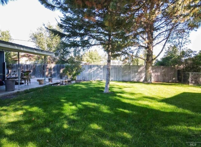 Building Photo - Rupert - 15th Drive