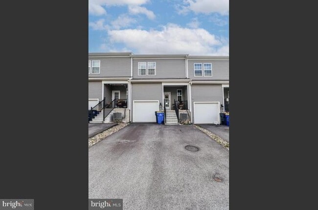 Building Photo - 364 Trego Avenue