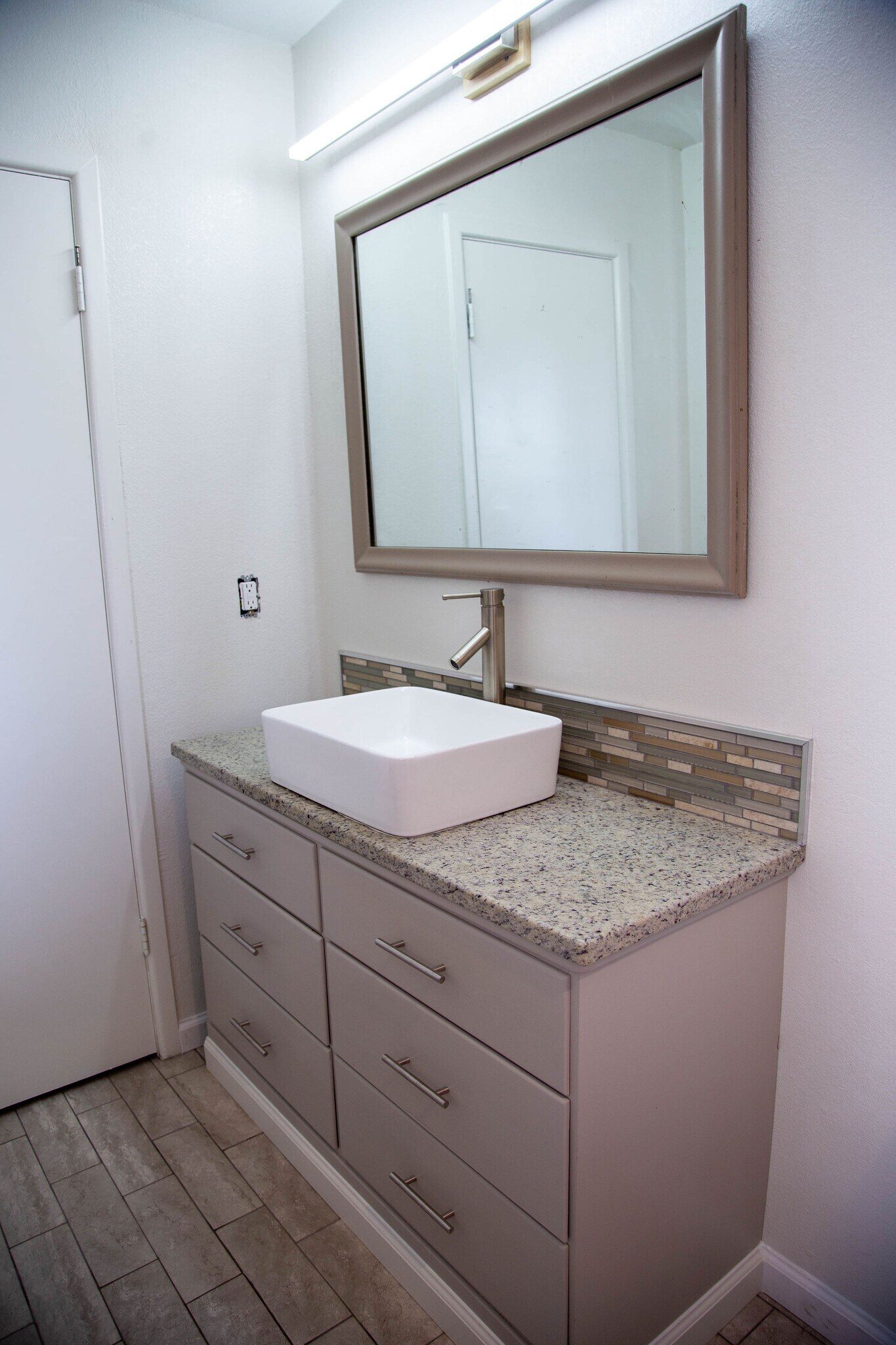 Master Bath - 6500 Woodchuck Dr