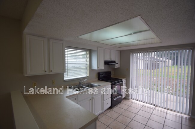 Building Photo - 6032 Norton Rd