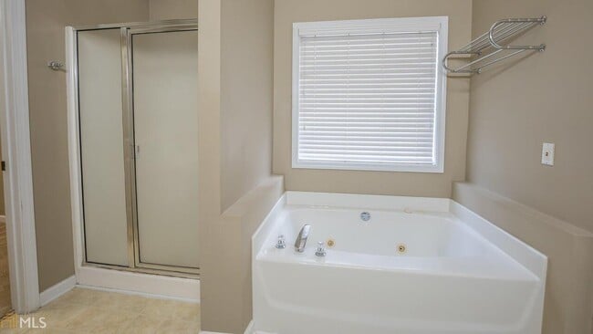Building Photo - 335 Bald Eagle Way