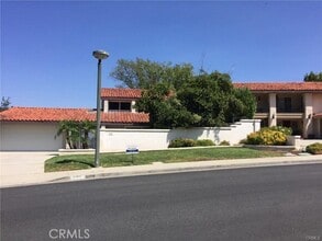 Building Photo - 4352 Park Corona