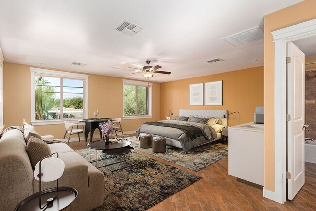Building Photo - 3 Bed | 3.5 Bath - Biltmore Luxury Townhom...