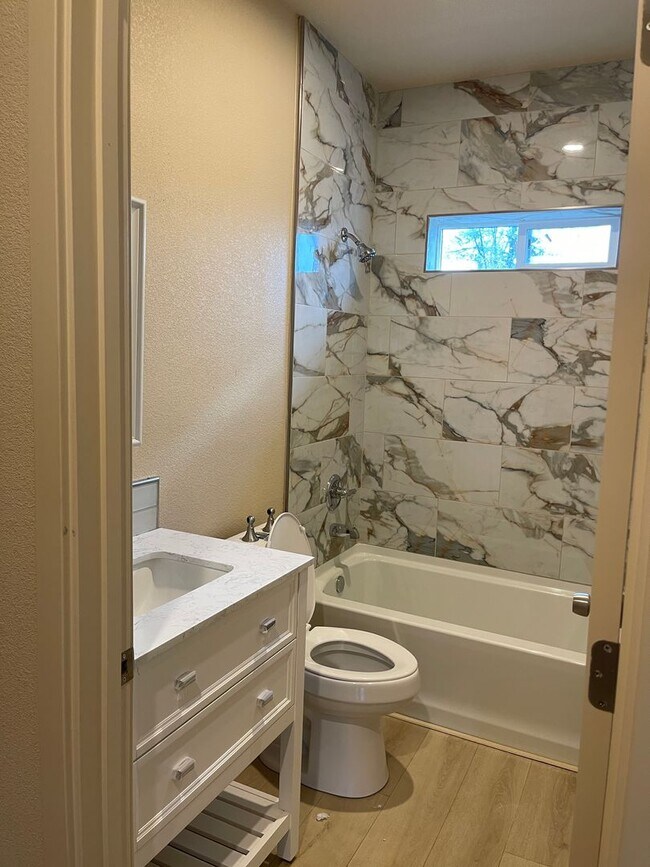 Building Photo - PA5526 A&amp;B-Choctaw Housing Group, Inc