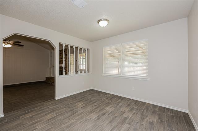 Building Photo - 620 Huntwich Dr