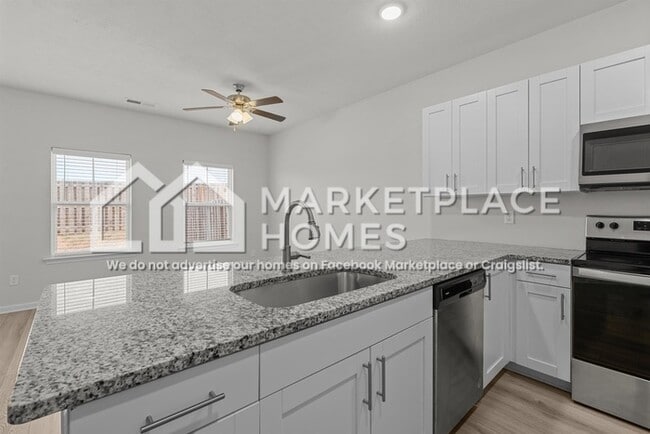 Building Photo - 3433 Briar Rose Ct