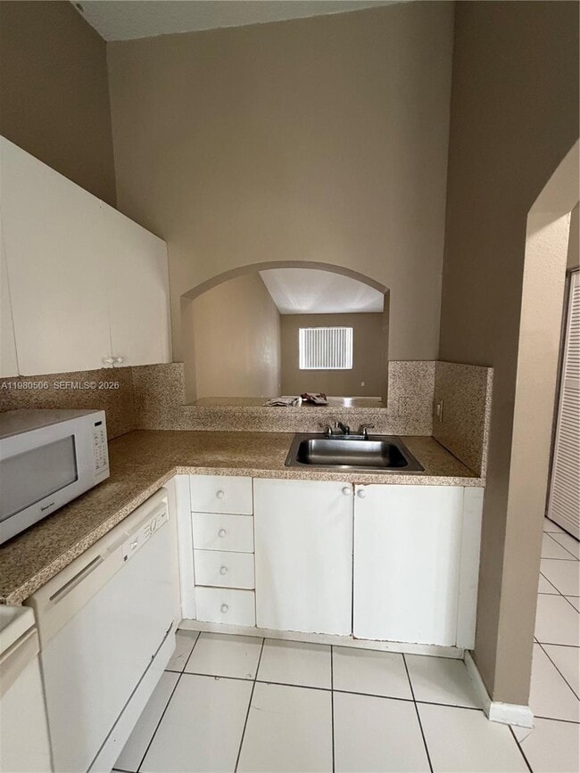 Building Photo - 3780 N Jog Rd